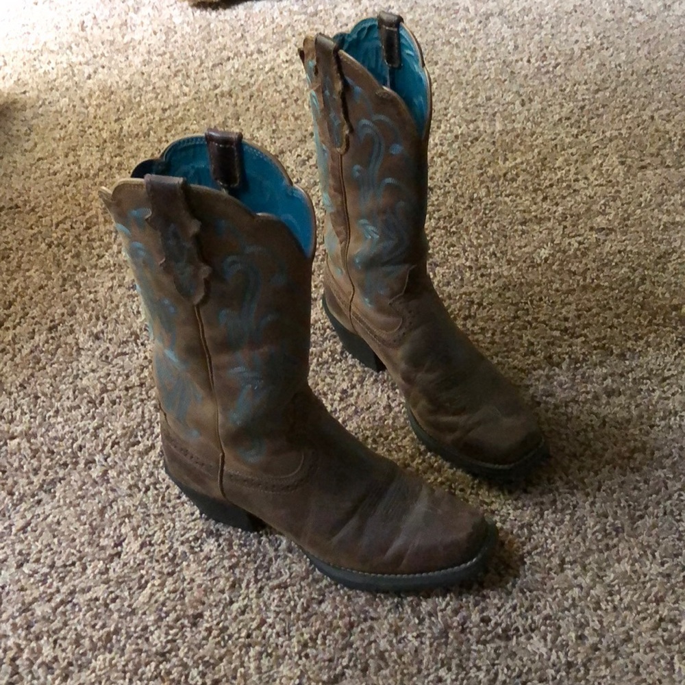 Justin Blue Detail Cowgirl Boots